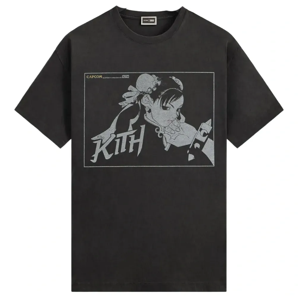 Футболка X Capcom с графическим принтом Chun Li