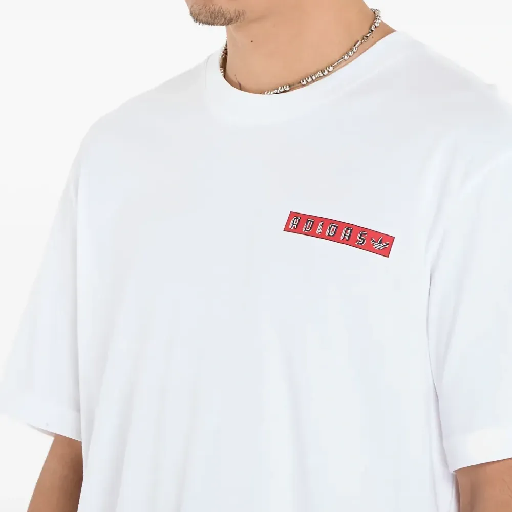 Футболка с графичным принтом