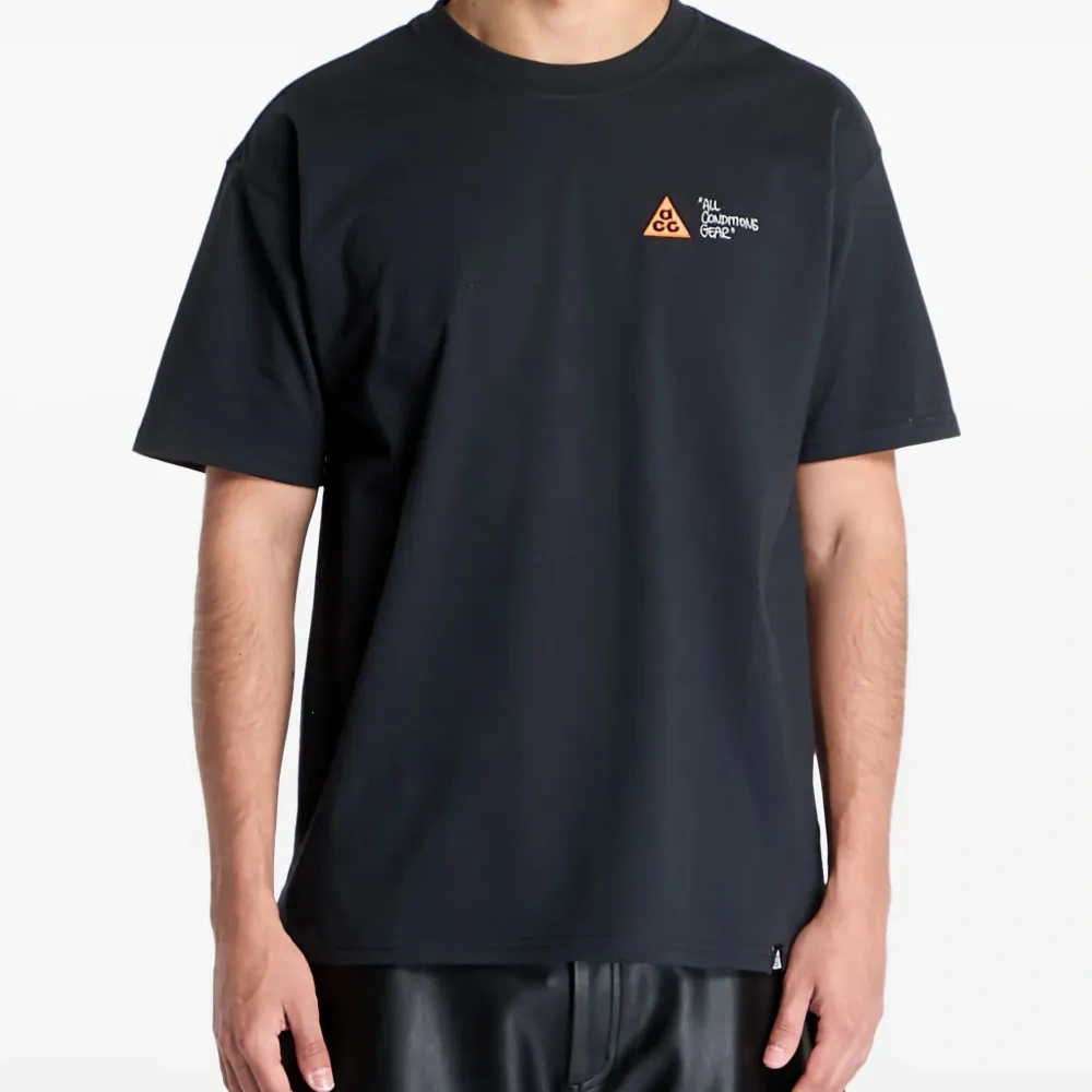 Футболка Dri-fit с графичным принтом