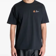 Футболка Dri-fit с графичным принтом