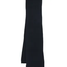 Шарф с вышитым логотипом