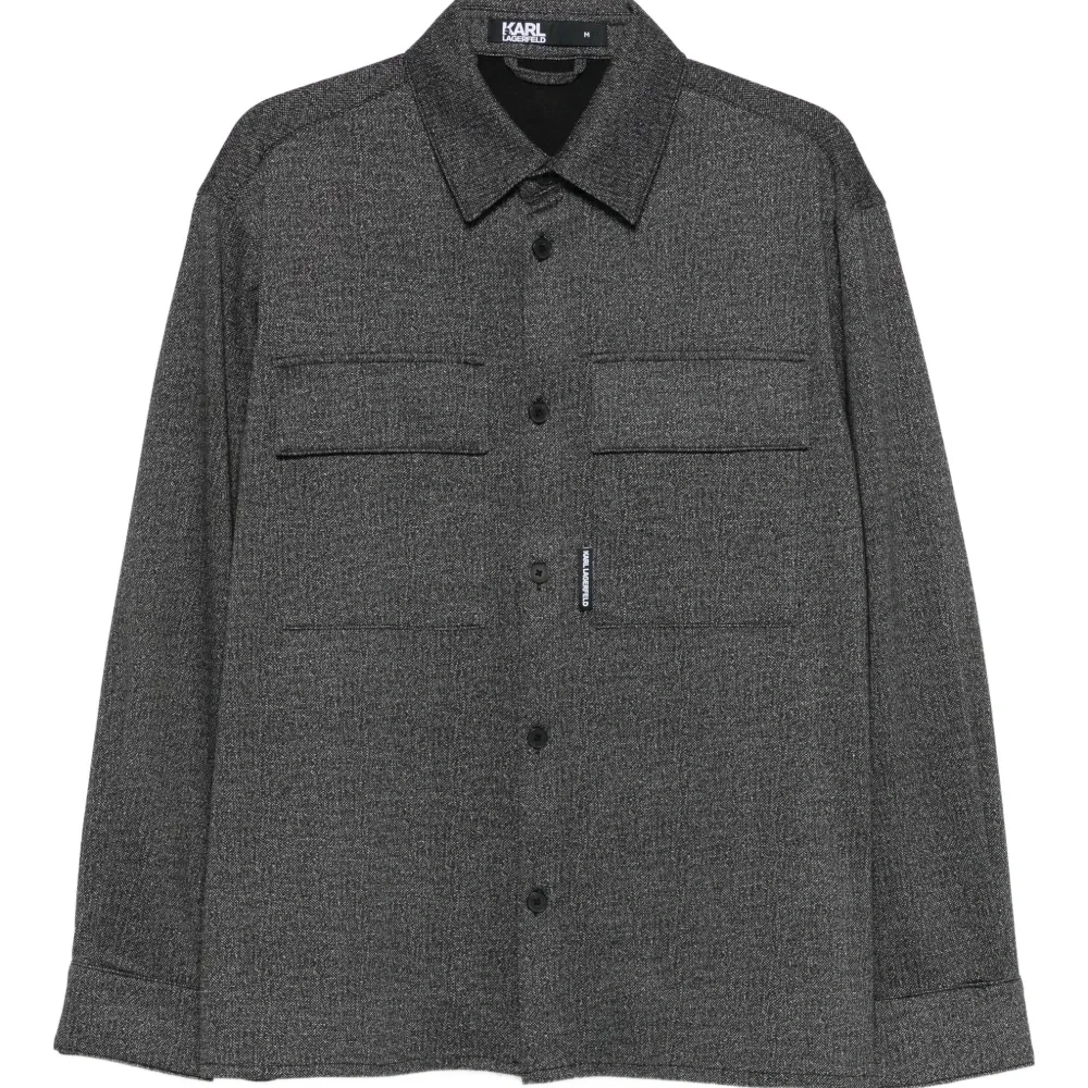 Рубашка с нагрудными карманами