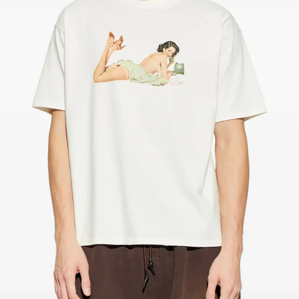 Футболка с графичным принтом