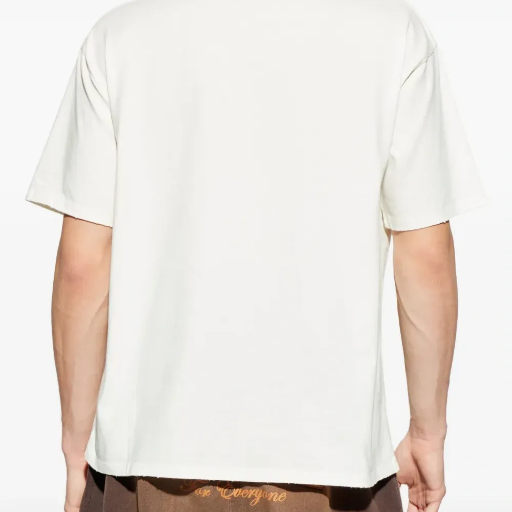 Футболка с графичным принтом