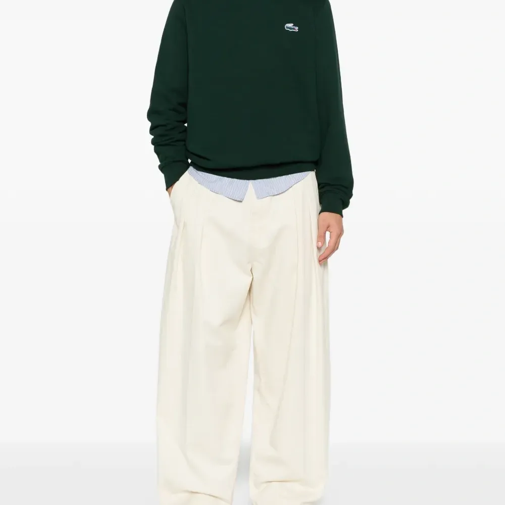 Толстовка с нашивкой-логотипом