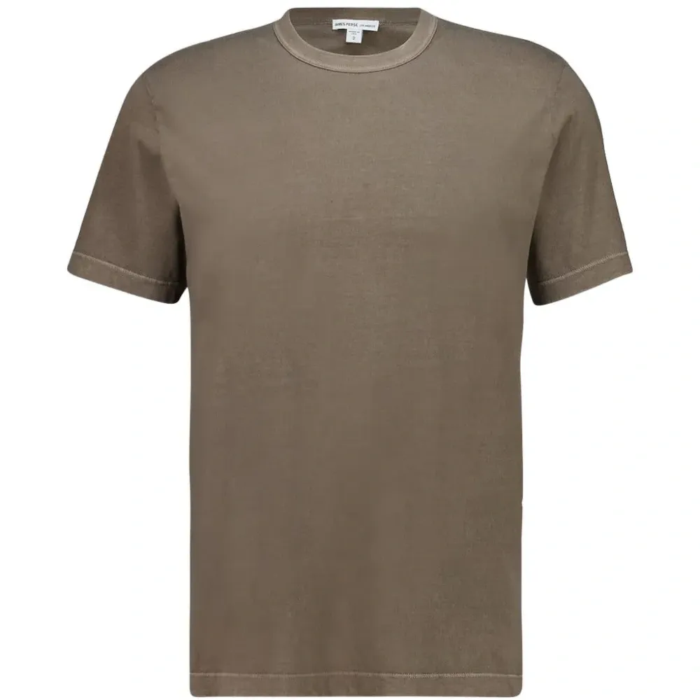 Футболка с круглым вырезом и короткими рукавами