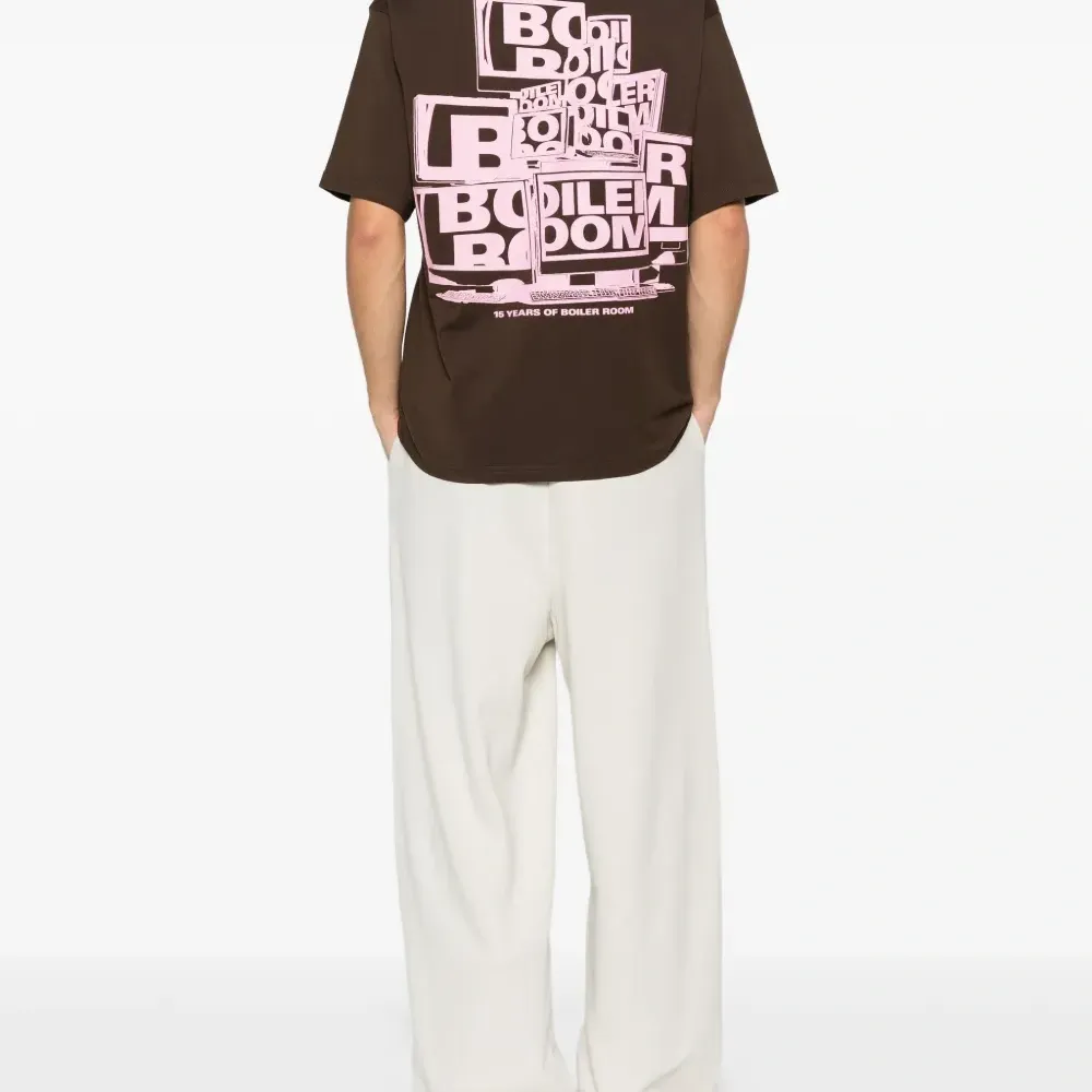 Футболка с графическим принтом Monitor 15-летия