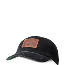 Вельветовая кепка с нашивкой-логотипом