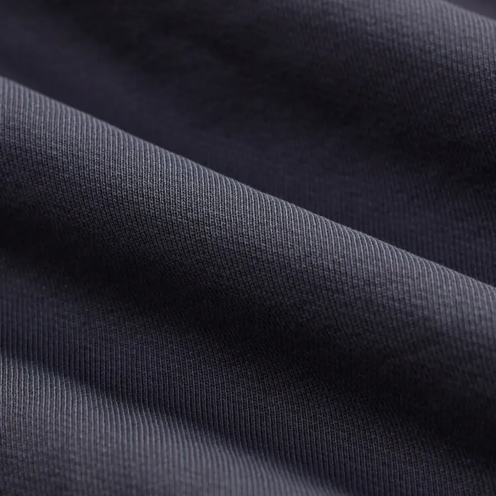 Толстовка с графичным принтом и нагрудным карманом