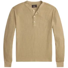 Свитер на пуговицах