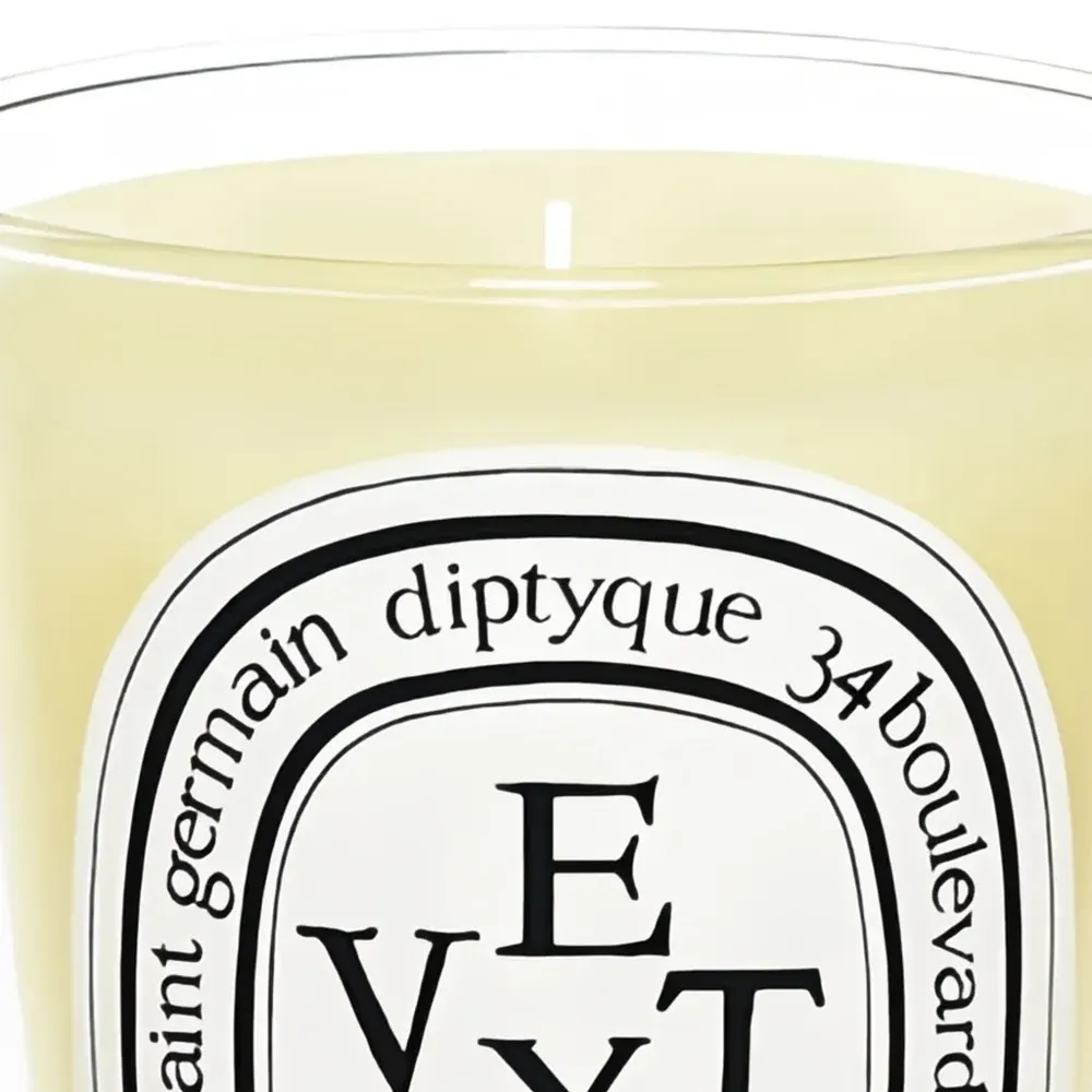 Ароматическая свеча Vetyver (190 г)