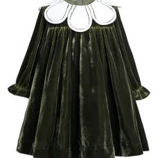 Бархатное платье с воротником