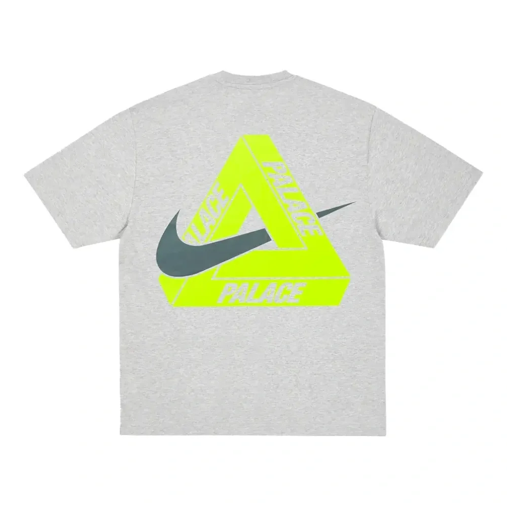 Футболка Tri Swoosh из коллаборации с Nike