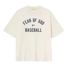 Футболка 90's с принтом из коллаборации с MLB