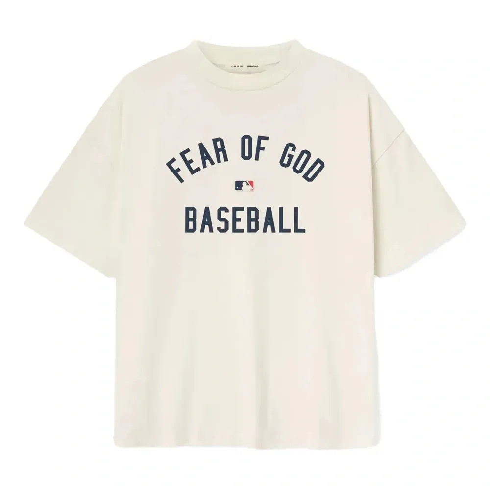 Футболка 90's с принтом из коллаборации с MLB