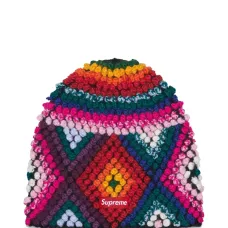 Фактурная шапка бини