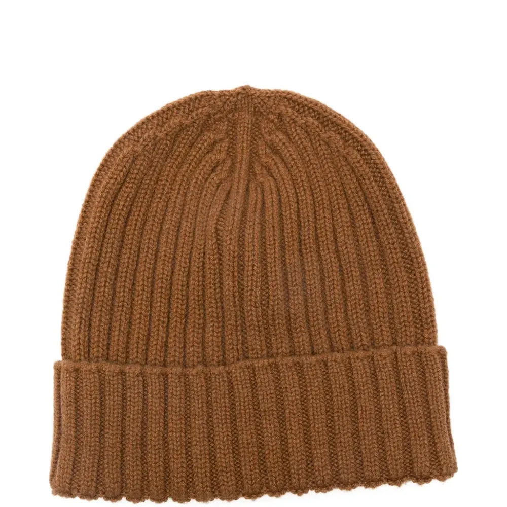 Шапка бини в рубчик