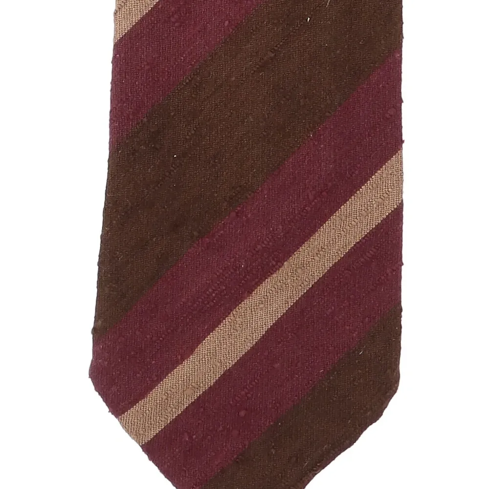 Галстук в полоску