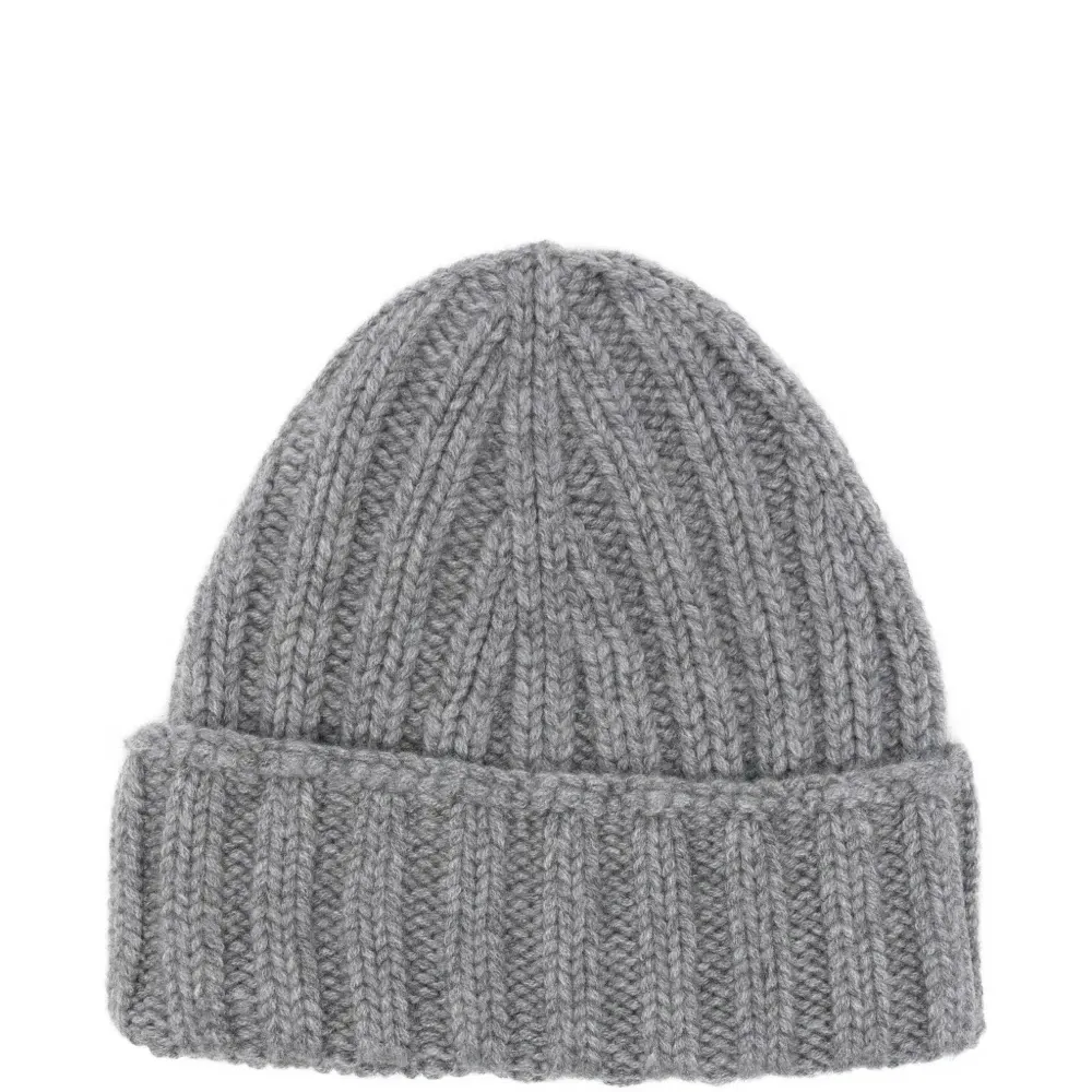 Шапка бини в рубчик