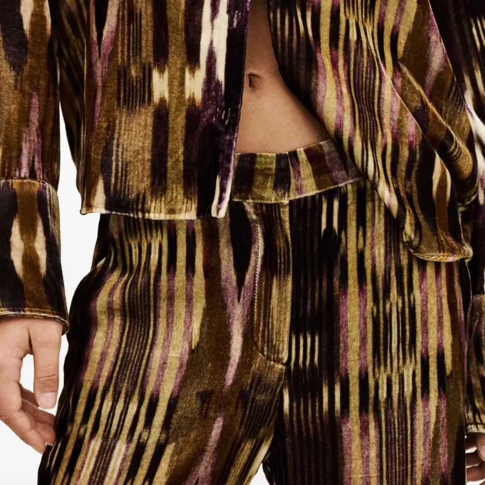 Бархатные брюки палаццо Velvo с принтом