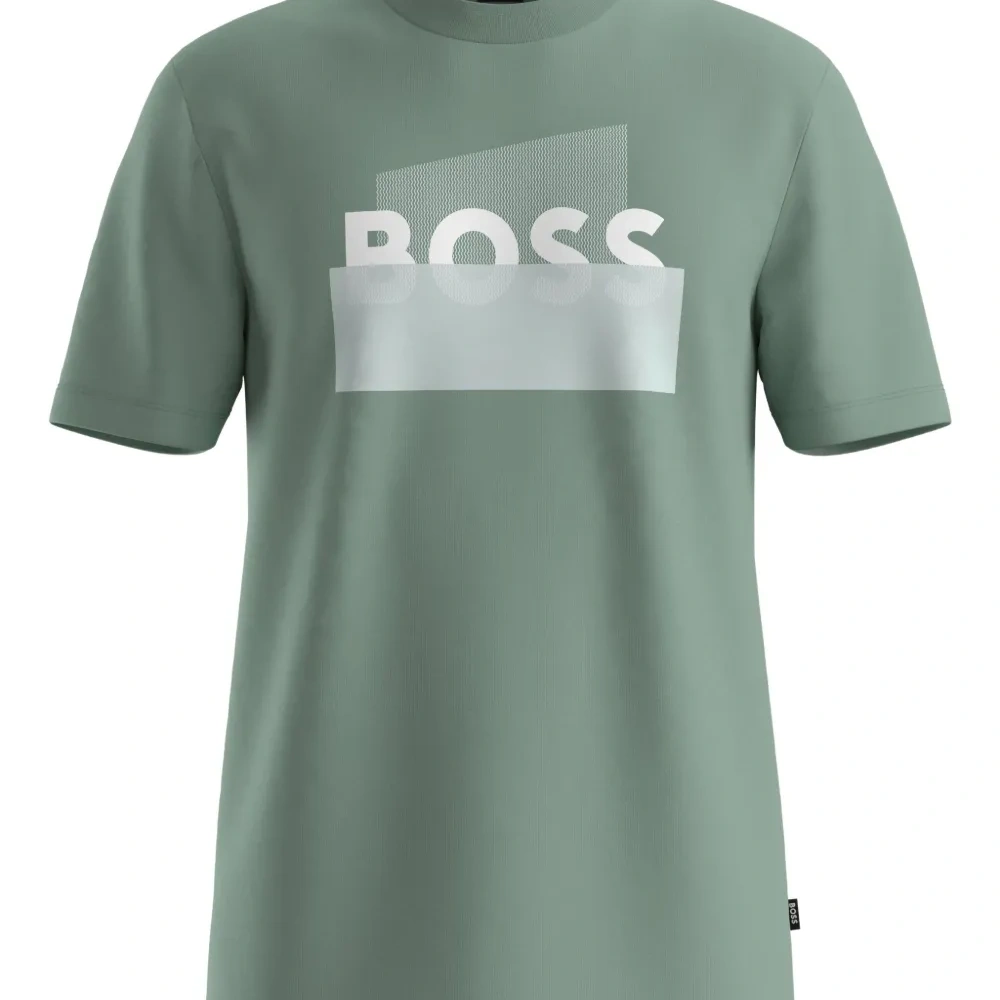 Футболка с логотипом