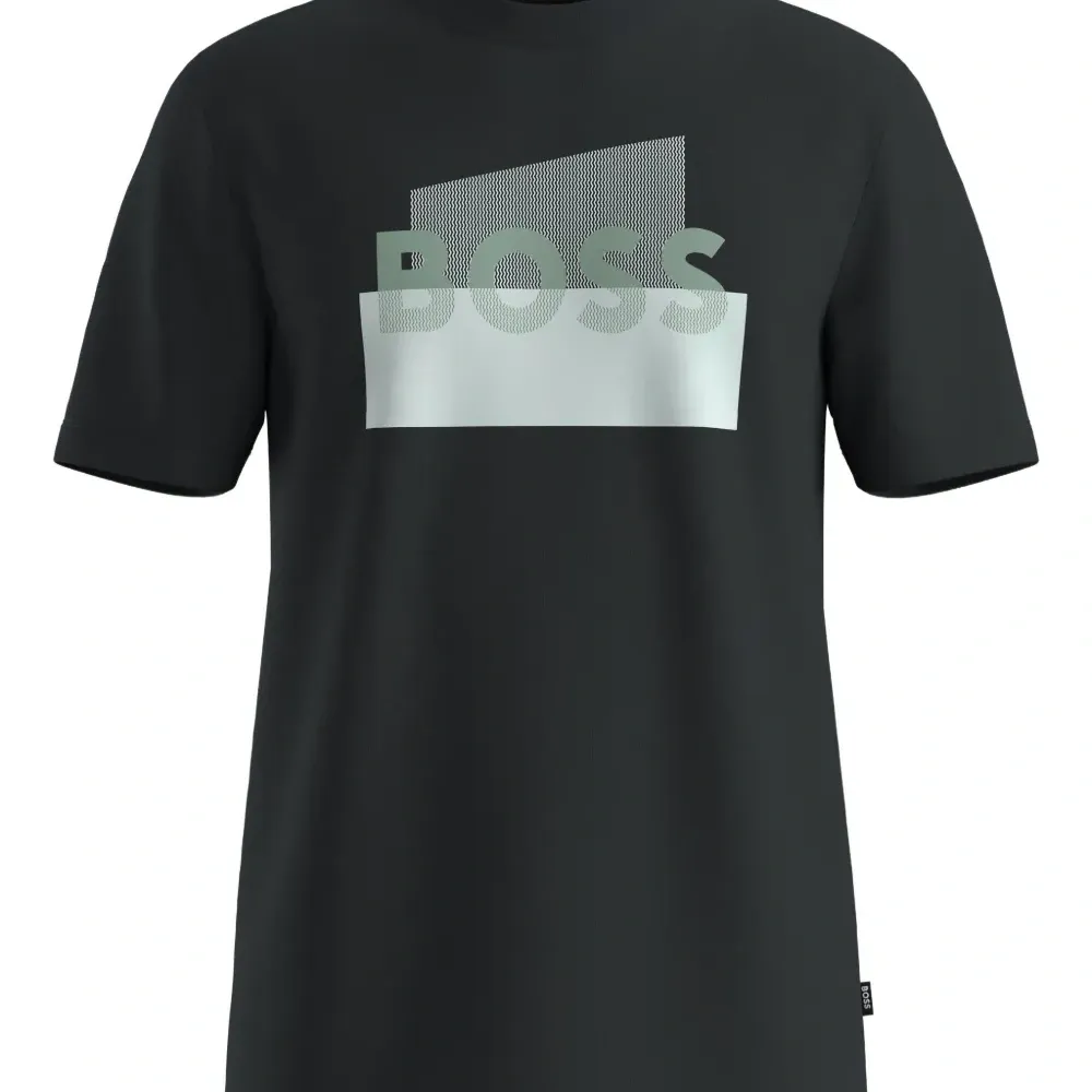 Футболка с логотипом