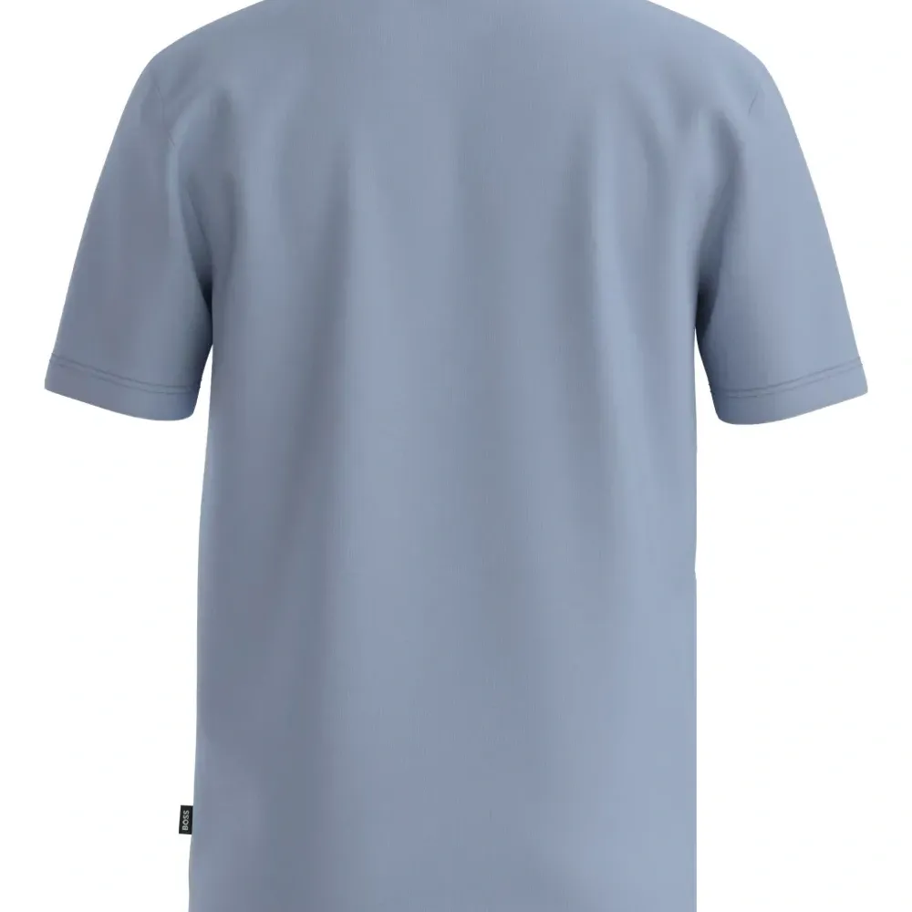 Футболка с логотипом