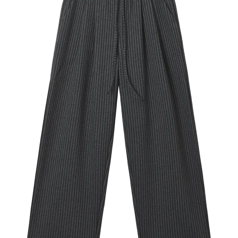 Полосатые брюки на завязках