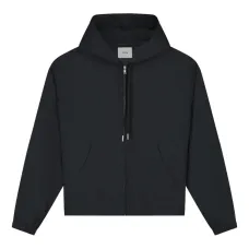 Куртка на молнии с капюшоном