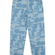 Джинсы на пуговицах