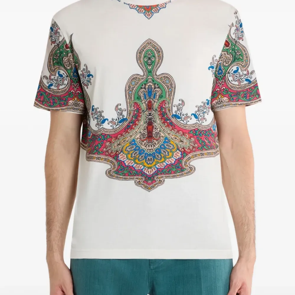 Футболка с принтом "пейсли"