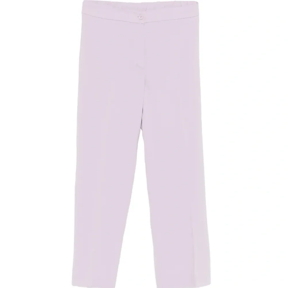 Брюки на пуговицах