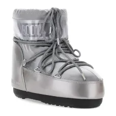 Зимние сапоги с логотипом