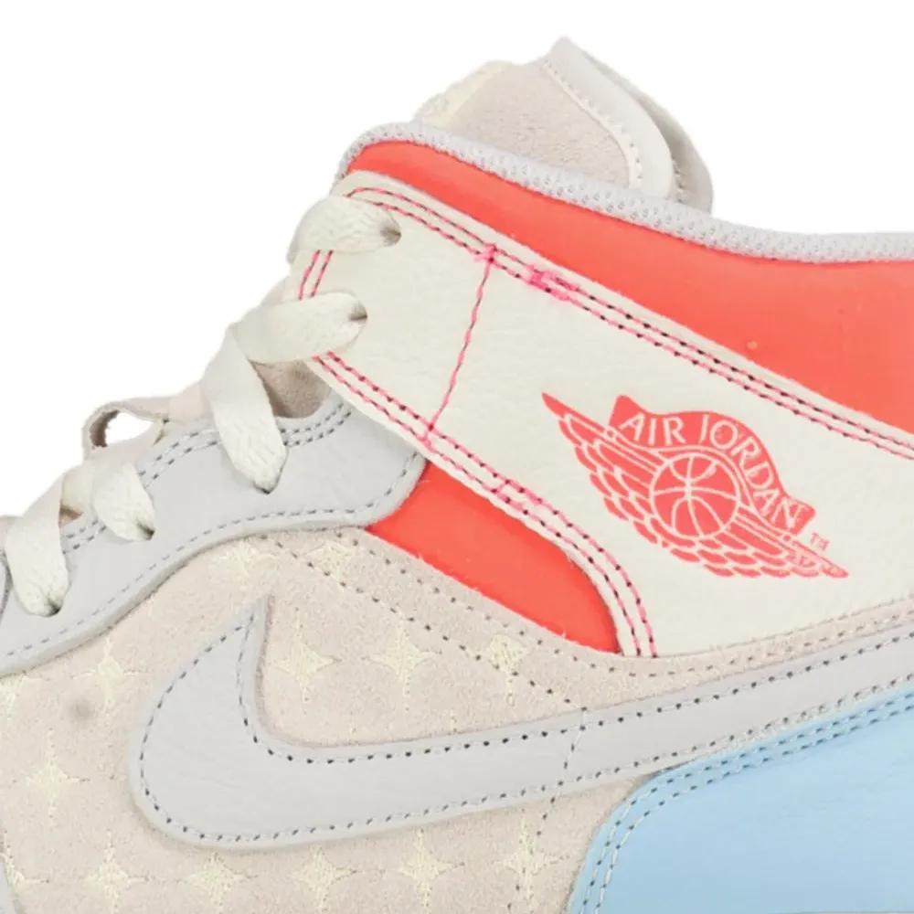 Кроссовки Air Jordan 1 Mid на шнуровке Кроссовки Air Jordan 1 Mid на шнуровке