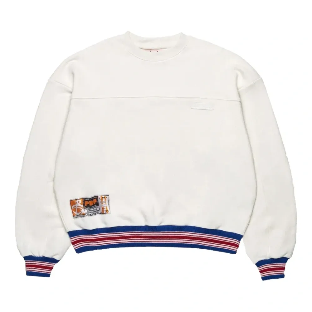 Толстовка с отделкой в полоску