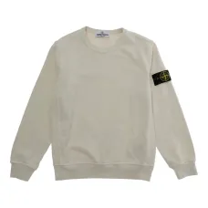 Лонгслив с нашивкой Лонгслив с нашивкой