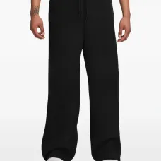 Спортивные брюки Спортивные брюки