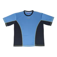 Футболка с контрастными вставками Футболка с контрастными вставками