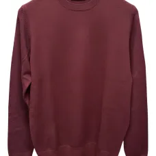 Свитер с круглым вырезом