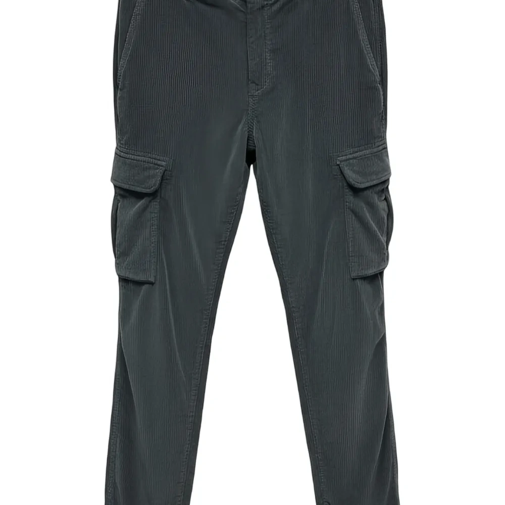 Вельветовые брюки прямого кроя