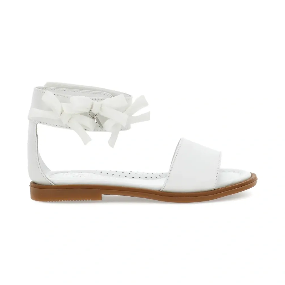 Босоножки с подвесками