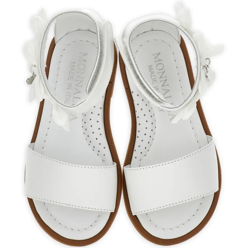 Босоножки с подвесками