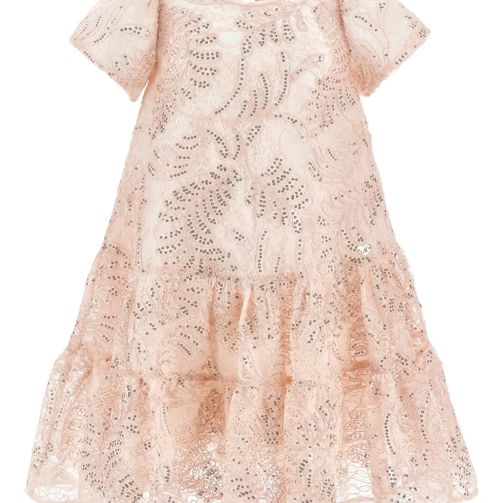 Платье с пайетками и оборками