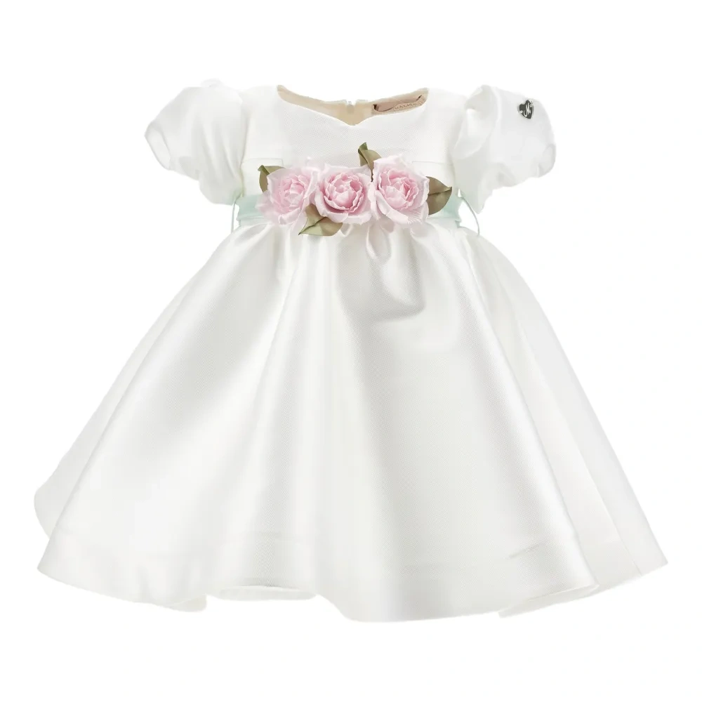 Платье с цветочной аппликацией