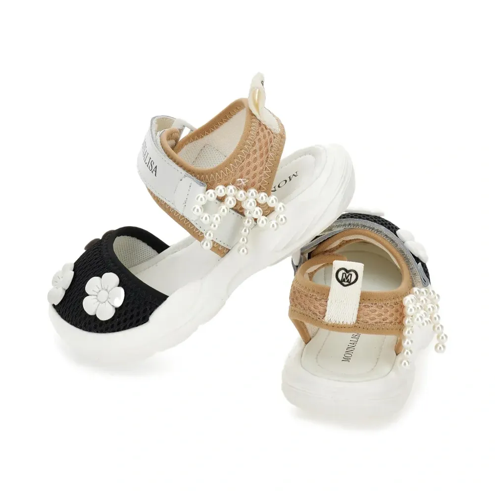 Босоножки с искусственным жемчугом