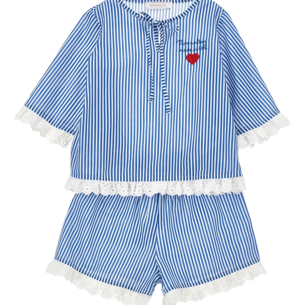 Комплект из топа и шортов в полоску