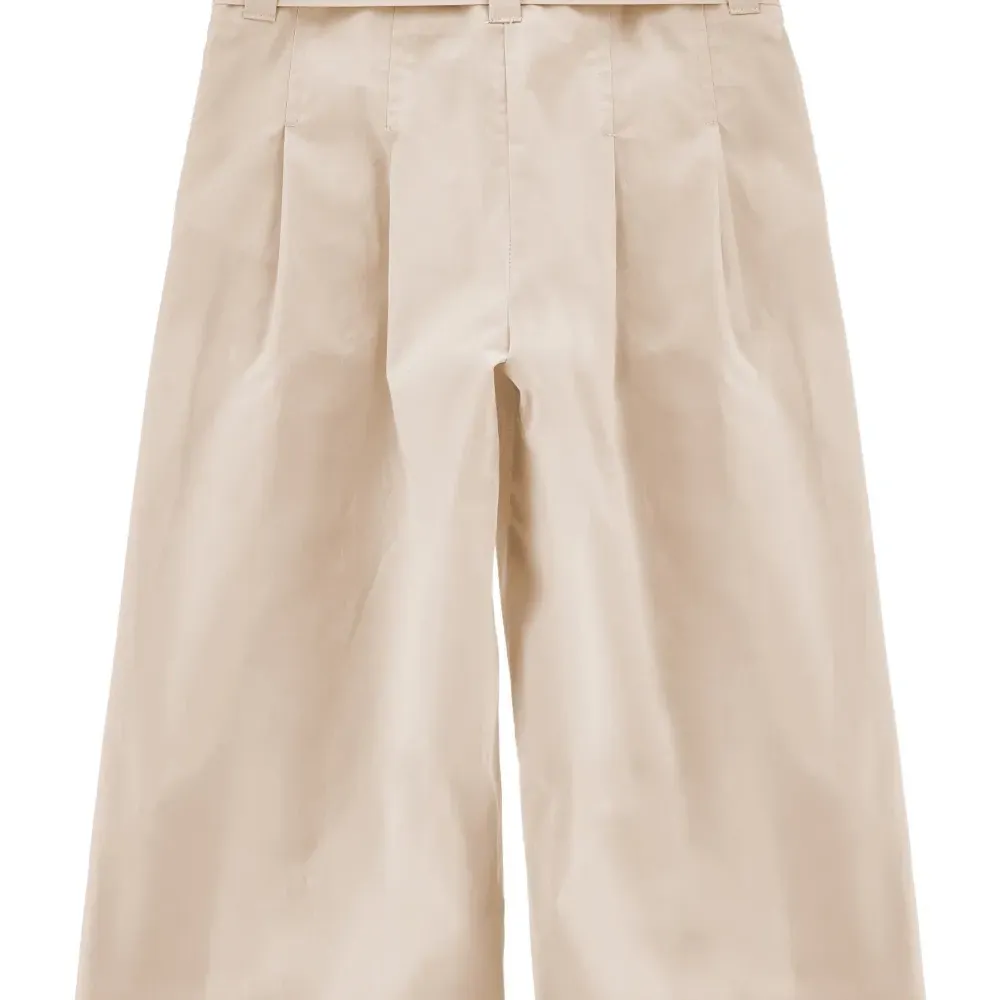 Брюки с бантом и складками