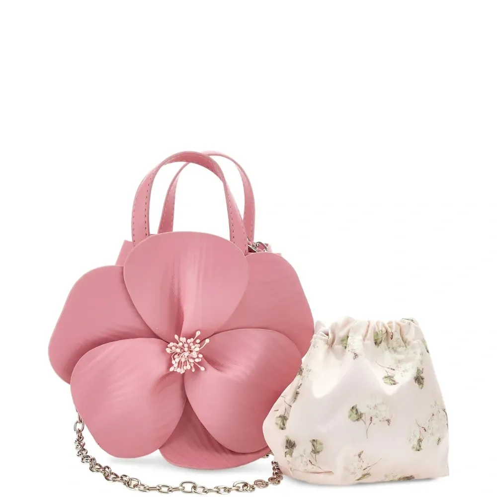 Сумка с цветочной аппликацией Сумка с цветочной аппликацией