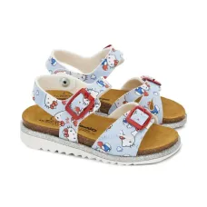 Босоножки с узором из коллаборации с Hello Kitty