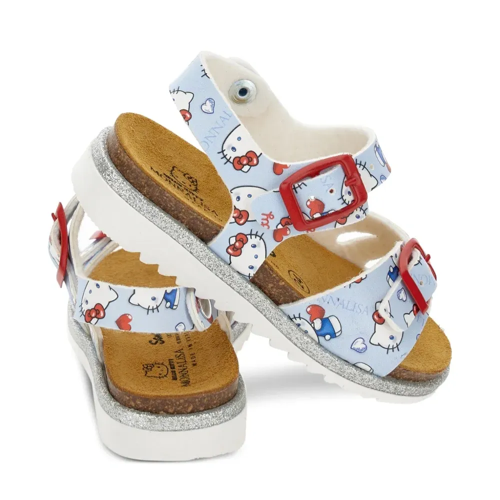 Босоножки с узором из коллаборации с Hello Kitty